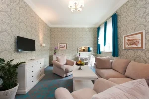 Dom Zdrojowy Kurhaus, Сверадув-Здруй, Польша