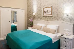 Dom Zdrojowy Kurhaus, Сверадув-Здруй, Польша