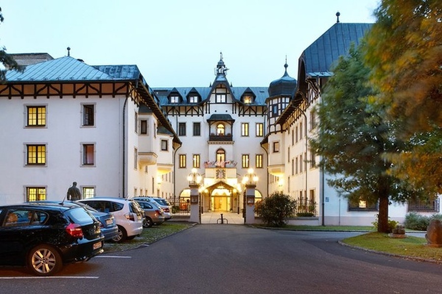 Chateau Monty Spa Resort