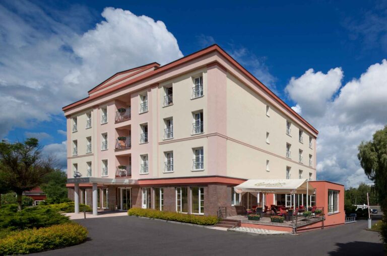 Francis-Palace Spa & Wellness